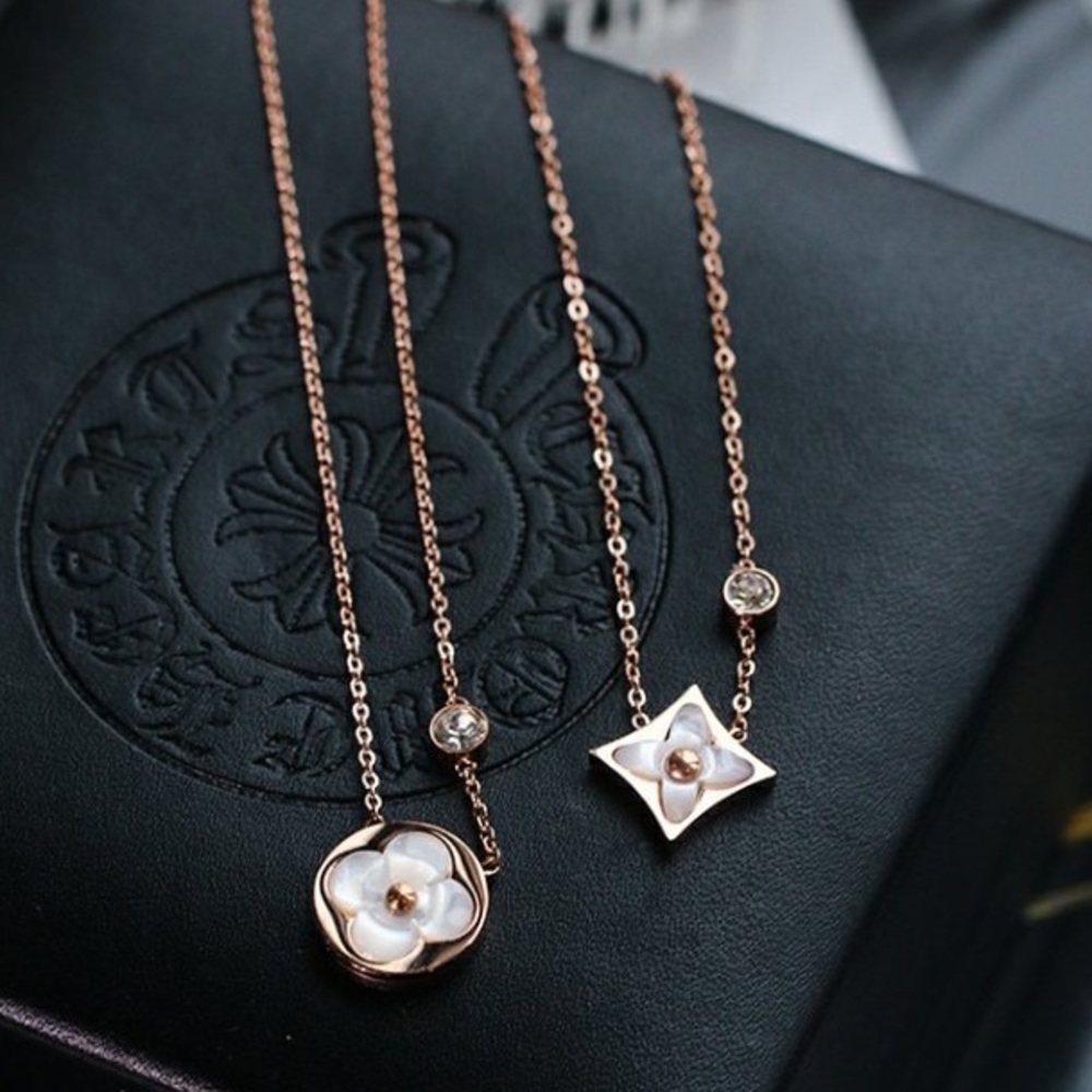💎Round Clover Rose Gold Necklace - Picture 11 of 11